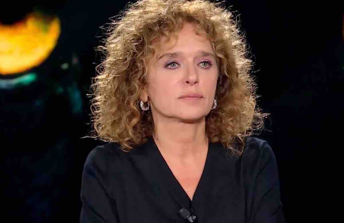 Valeria Golino altezza peso età la storia con Scamarcio e la carriera